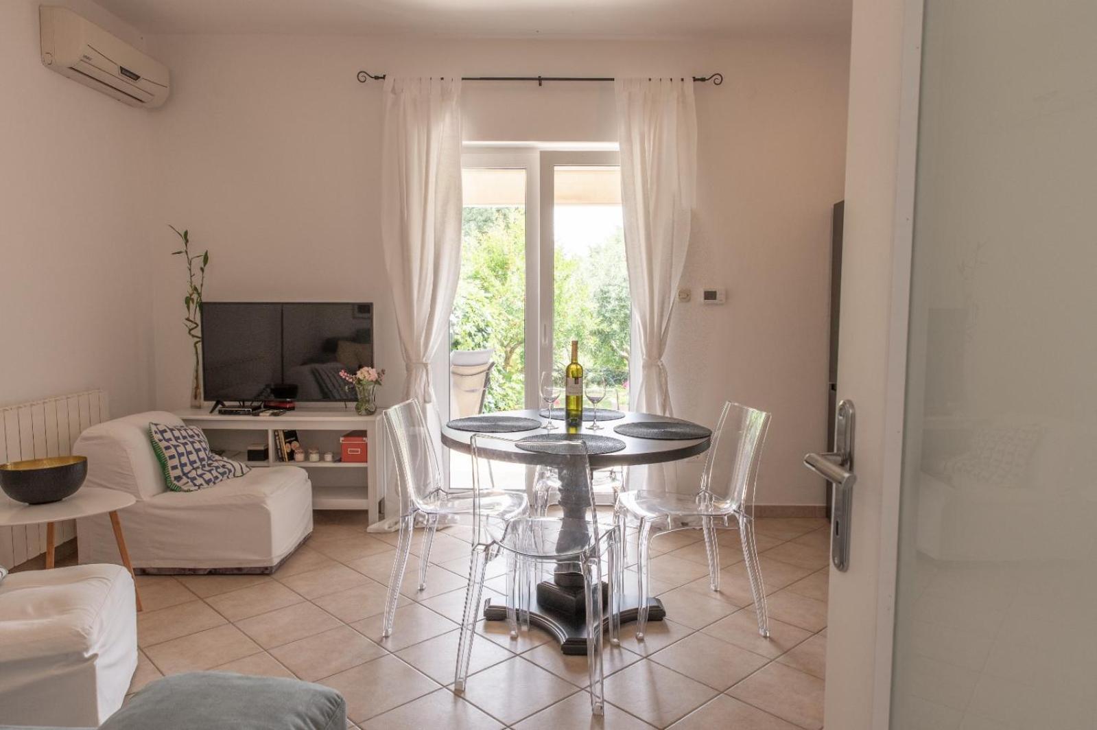 Apartment Sopta Пореч Екстер'єр фото